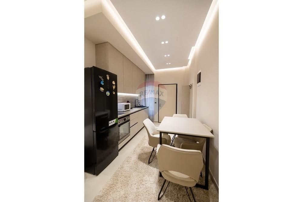 Apartament - Për Qira - Vlorë, Vlorë 3