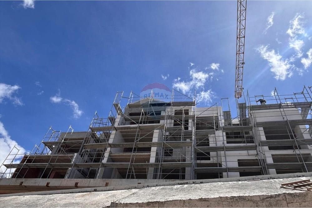 Apartament - Në Shitje - Dhërmi, Vlorë