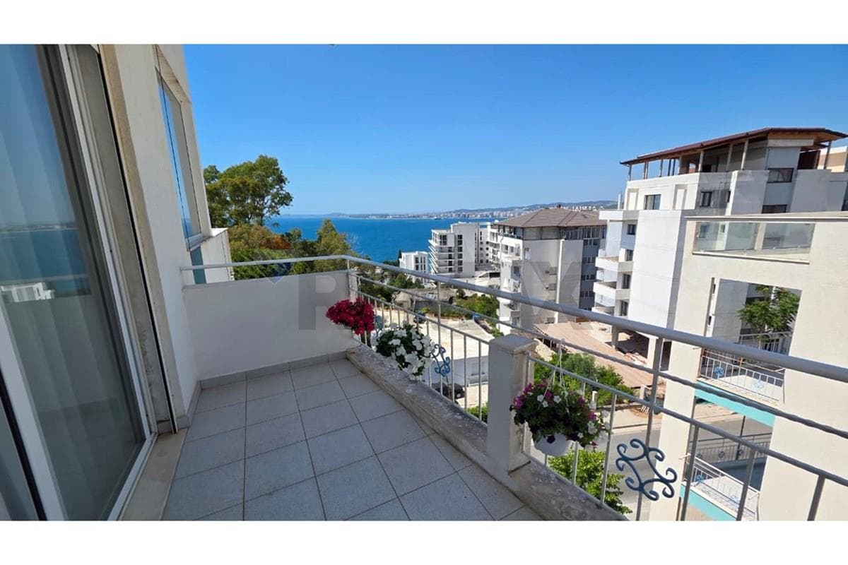 🏡 PENTHOUSE ME PAMJE PANORAMIKE NGA DETI PËR SHITJE – UJI I FTOHTË, VLORË 2