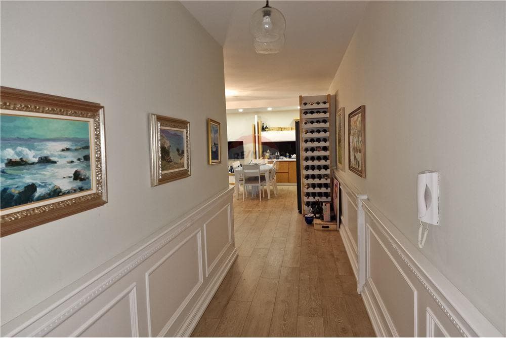 Apartament - Në Shitje - Lungo Mare, Vlorë 3