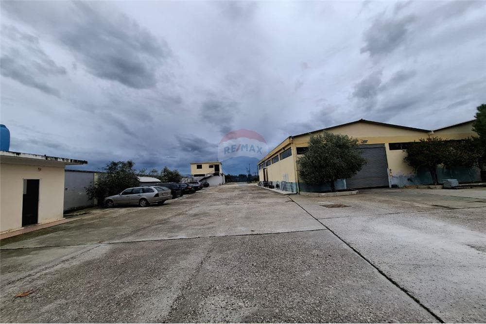 Magazine - Në Shitje - Novoselë, Vlorë 2
