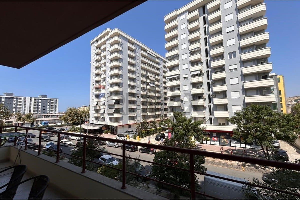 🏡 APARTAMENT 2+1 ME QIRA – VLORË
