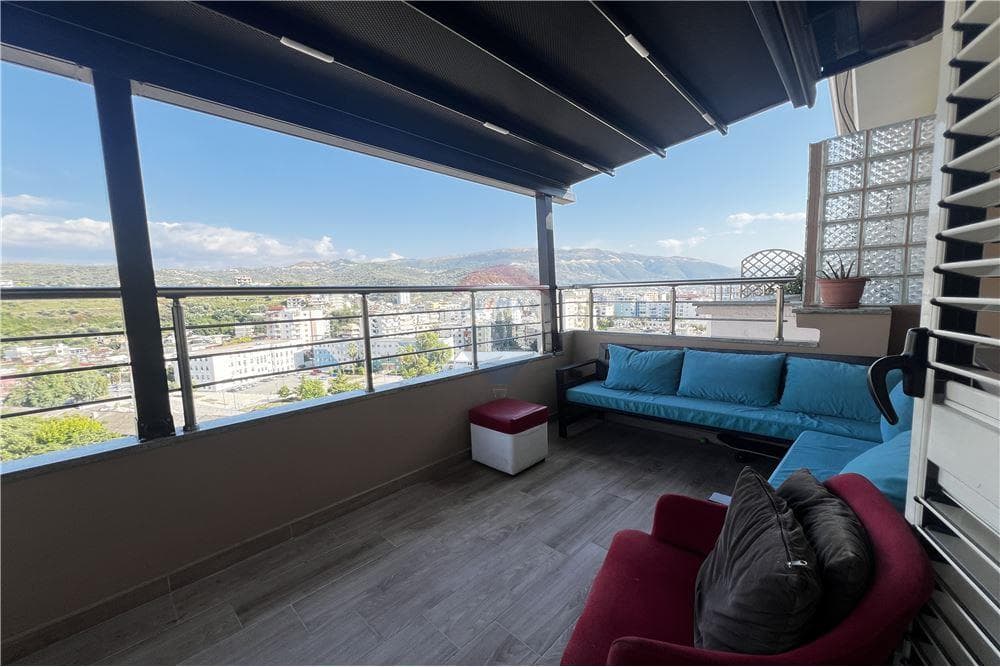 Penthouse - Në Shitje - Gjimnazi Ali Demi, Vlorë 2