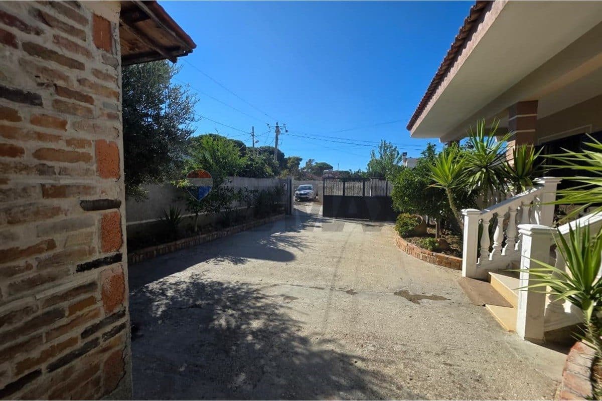 Shtepi Private - Në Shitje - Rruga Sazani, Vlorë 4