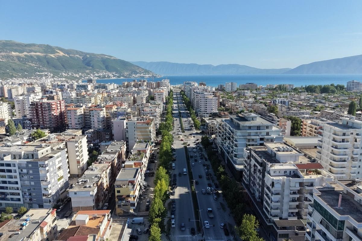 Apartament - Në Shitje - Rruga Gjergj Kastrioti, Vlorë