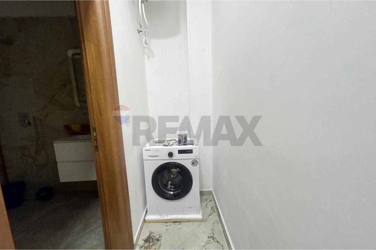 🏡 APARTAMENT 1+1 ME QIRA NË QENDËR TË VLORËS