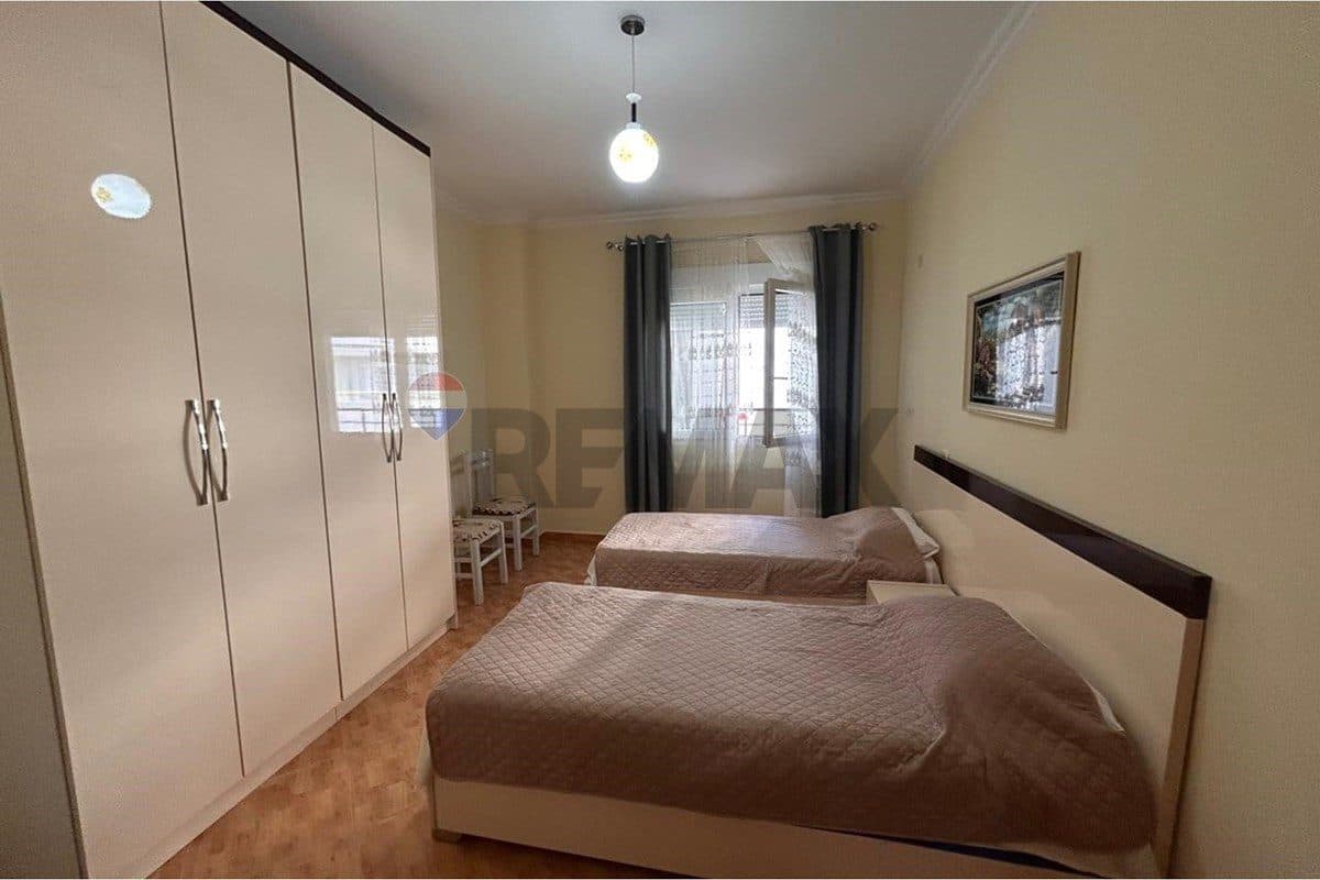 🏡 APARTAMENT 2+1+2 ME QIRA AFATGJATË – VLORË! ✨