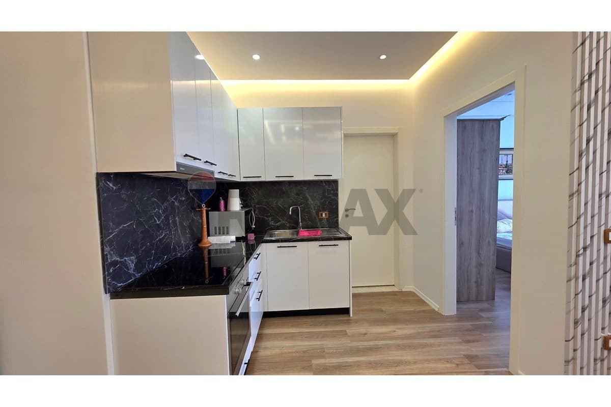 🏡 APARTAMENT PREMIUM 1+1 PËR SHITJE – SKELË, VLORË 4