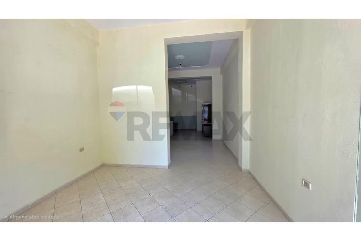 🏢 DYQAN NË SHITJE – RRUGA GJERGJ KASTRIOTI, VLORË