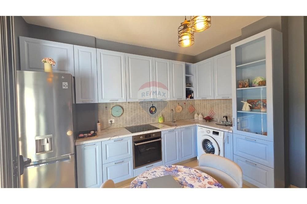 Apartament - Në Shitje - Rruga Reshat Osmani, Vlorë 4