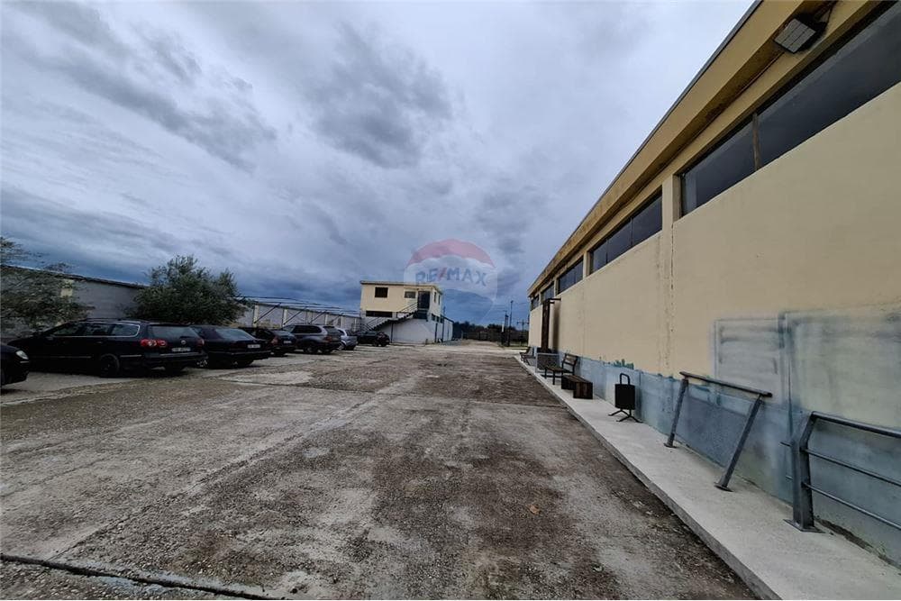Magazine - Në Shitje - Novoselë, Vlorë