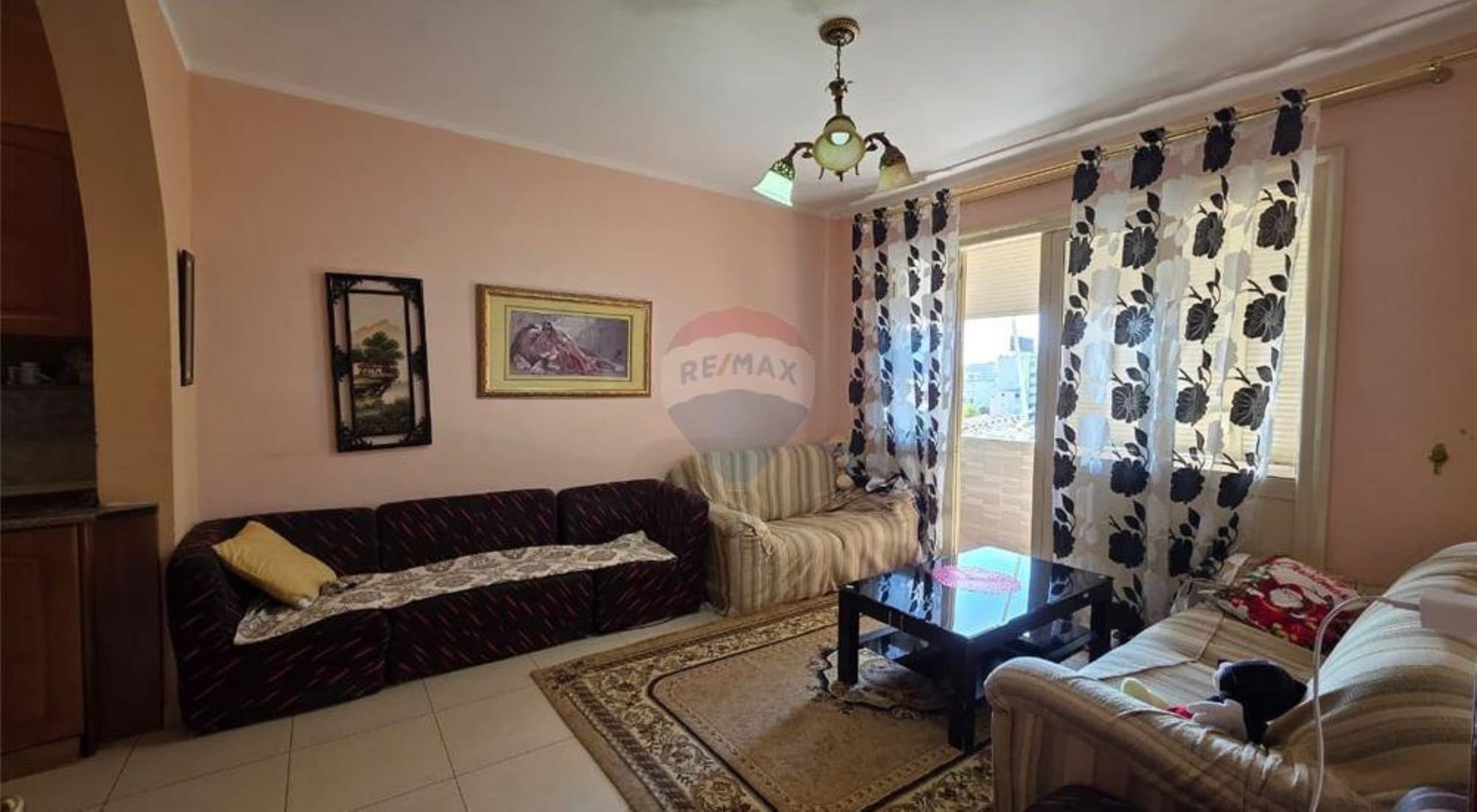 🏡 APARTAMENT 2+1 PËR SHITJE NË QENDËR TË VLORËS ✨