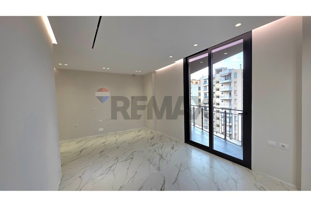 Apartament - Në Shitje - Rruga Pelivan Leskaj, Vlorë 4