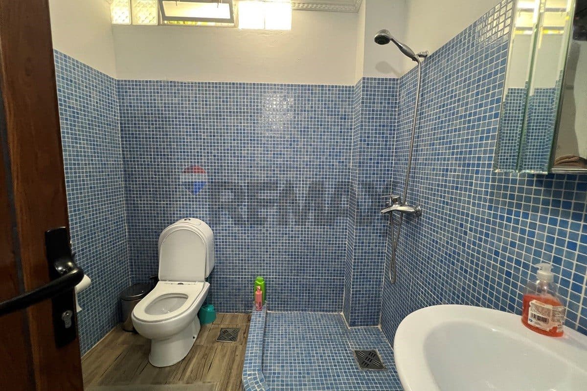 🏡 VILË ME QIRA VJETORE – PËRBALLË MARINA BAY, VLORË! 3