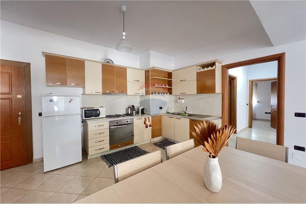 Apartament - Për Qira - Lungo Mare, Vlorë 4