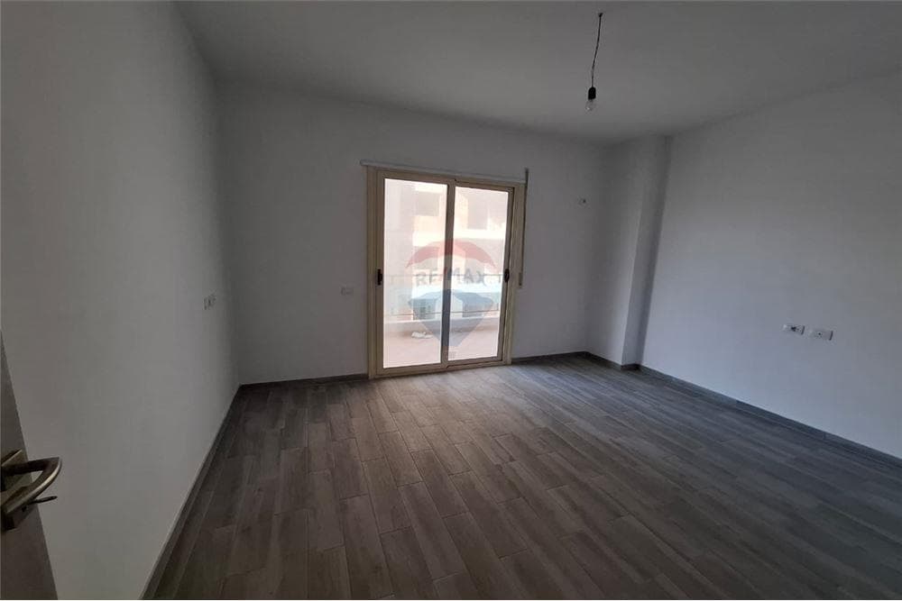 Apartament - Në Shitje - Rruga Gjergj Kastrioti, Vlorë 2