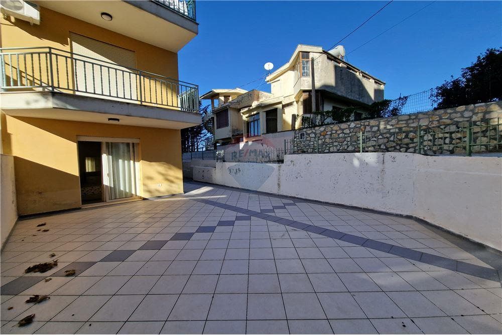 Apartament 2+1 ne shitje ne Uje te Ftohte,Vlore