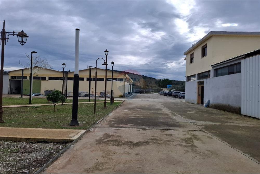 Magazine - Në Shitje - Novoselë, Vlorë 3