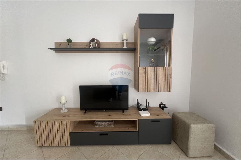 Apartament - Për Qira - Lungo Mare, Vlorë 3