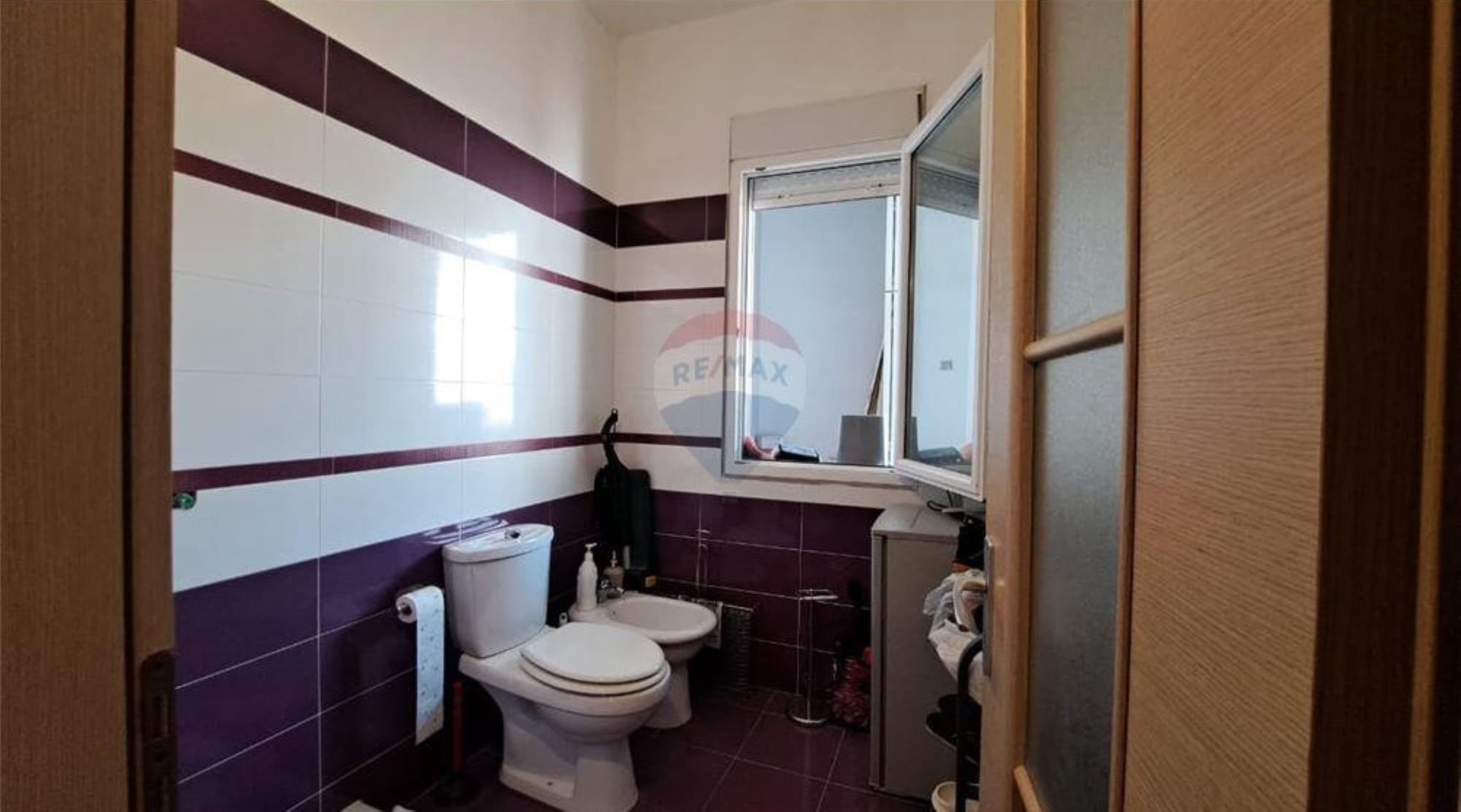 🔥 SUPER OKAZION NË ZEMËR TË VLORËS – APARTAMENT 2+1+2 PËR VETËM 155,000 €! 🔥 4