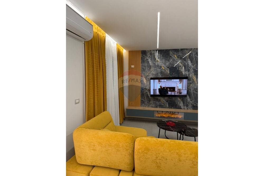 Apartament - Në Shitje - Rruga Dhimitër Konomi, Vlorë 4