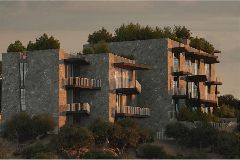 Apartament - Në Shitje - Kaninë, Vlorë 3