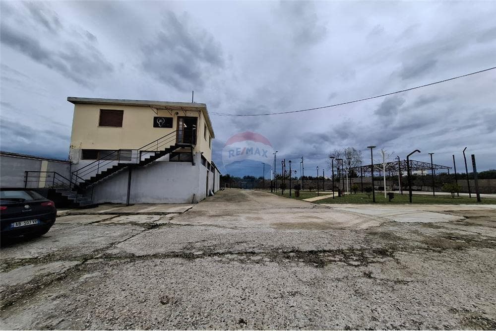 Magazine - Në Shitje - Novoselë, Vlorë