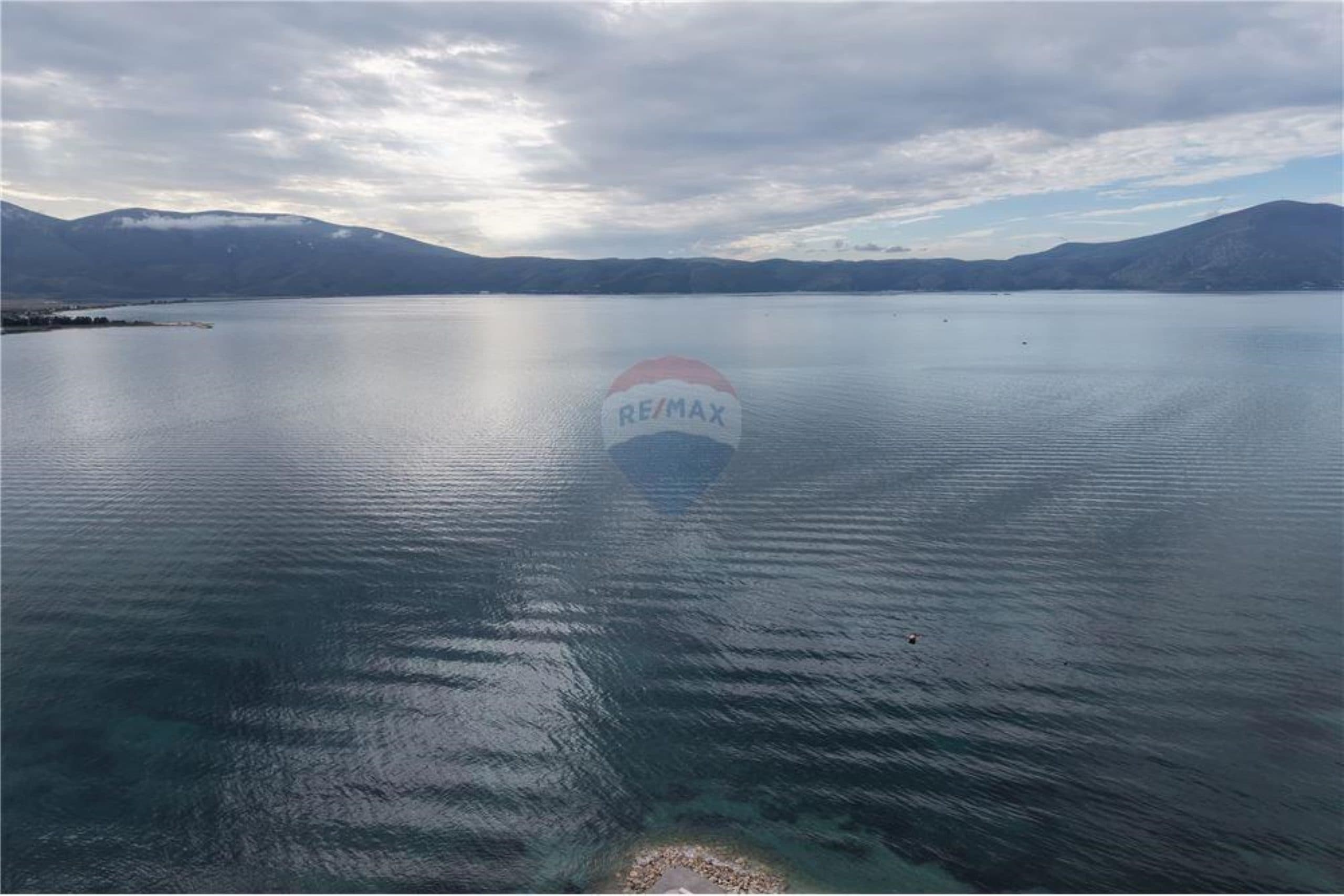 🌊 SUPER APARTAMENT 2+1+2 ME PAMJE PANORAMIKE NGA DETI NË RADHIMË! 3