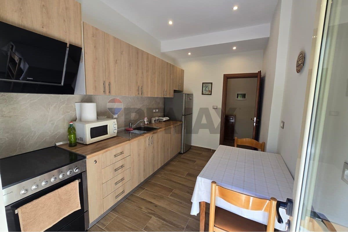 Apartament - Për Qira - Bulevardi Ismail Qemali, Vlorë 4