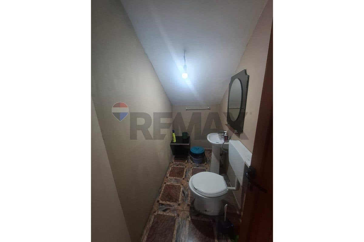 Dyqan - Për Qira - Rruga Dush Strati, Vlorë 2