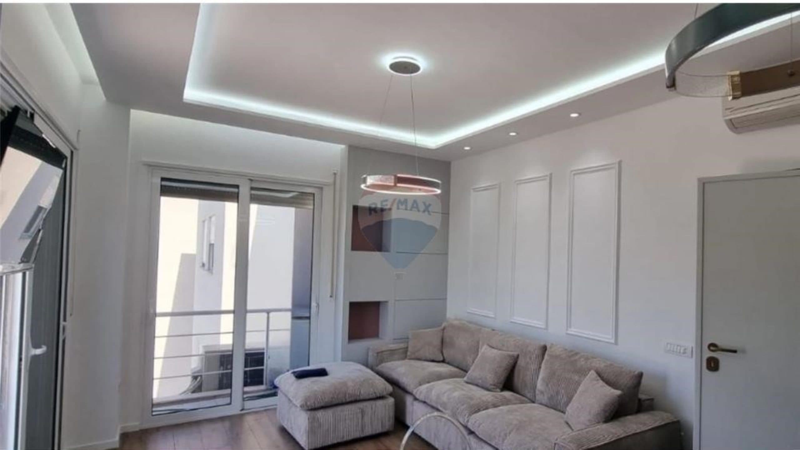 🌊 APARTAMENT 1+1 ME PAMJE MAGJIKE NGA DETI – RADHIMË 🌊 3