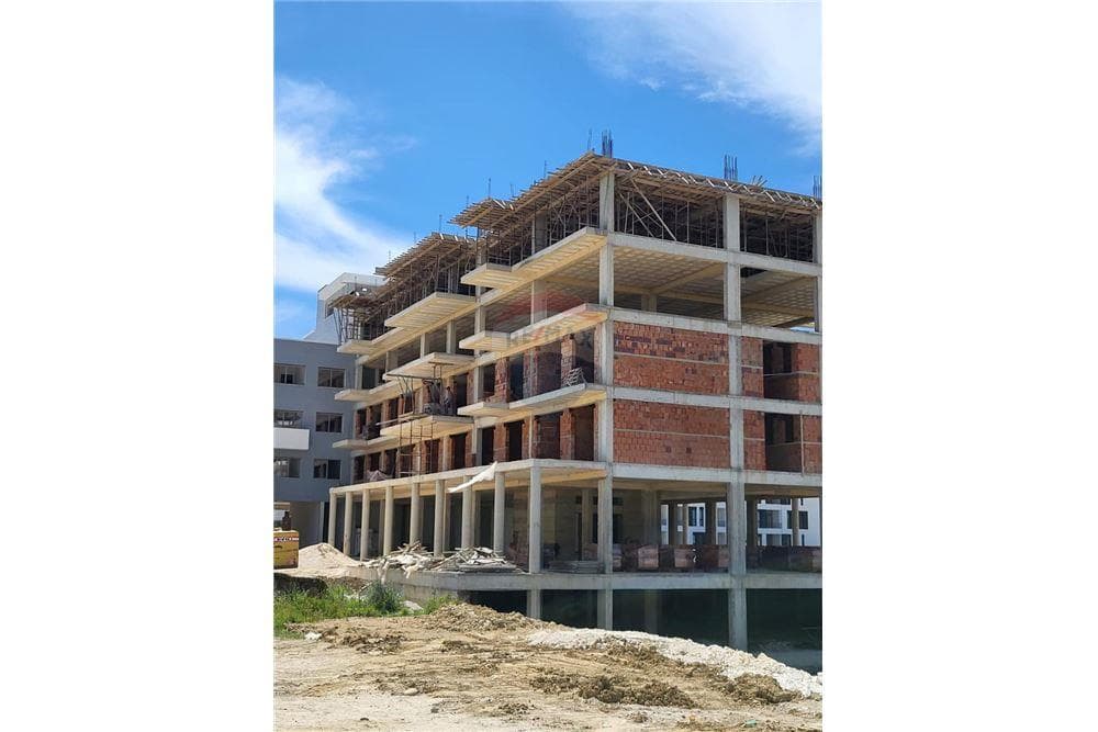 Apartament - Në Shitje - Rruga e Orikumit, Vlorë