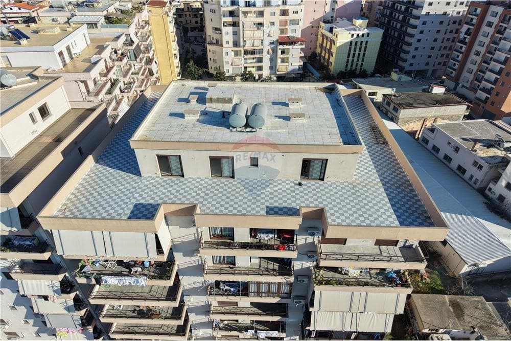 Penthouse ne shitje te Porcelanosa Transballkanike 2