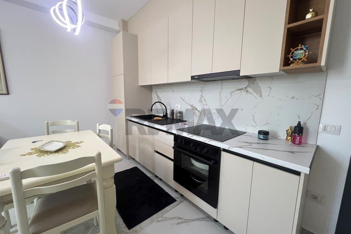 🏡 APARTAMENT 2+1 ME QIRA – PËRBALLË BOLV OIL, VLORË 3