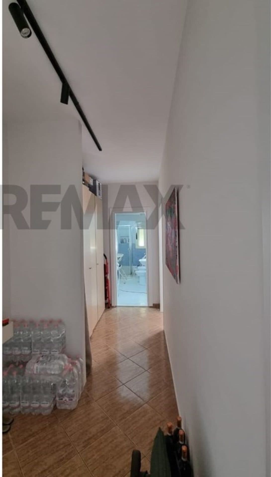 🏡 APARTAMENT EKSKLUZIV 2+1 PËR SHITJE – LUNGOMARE, VLORË 3