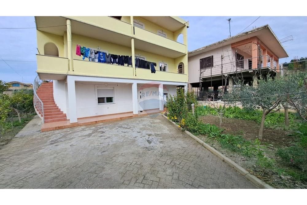 Vile - Në Shitje - Vlorë, Vlorë