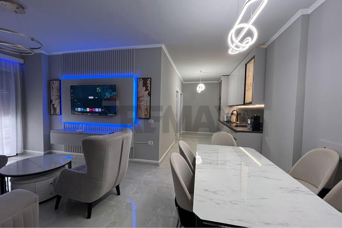 Apartament - Në Shitje - Rruga Lef Sallata, Vlorë 3