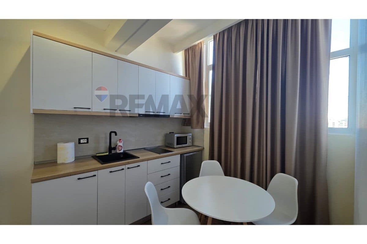 🏡GARZONIERE PREMIUM ME QIRA AFATGJATË | LUNGOMARE, VLORË