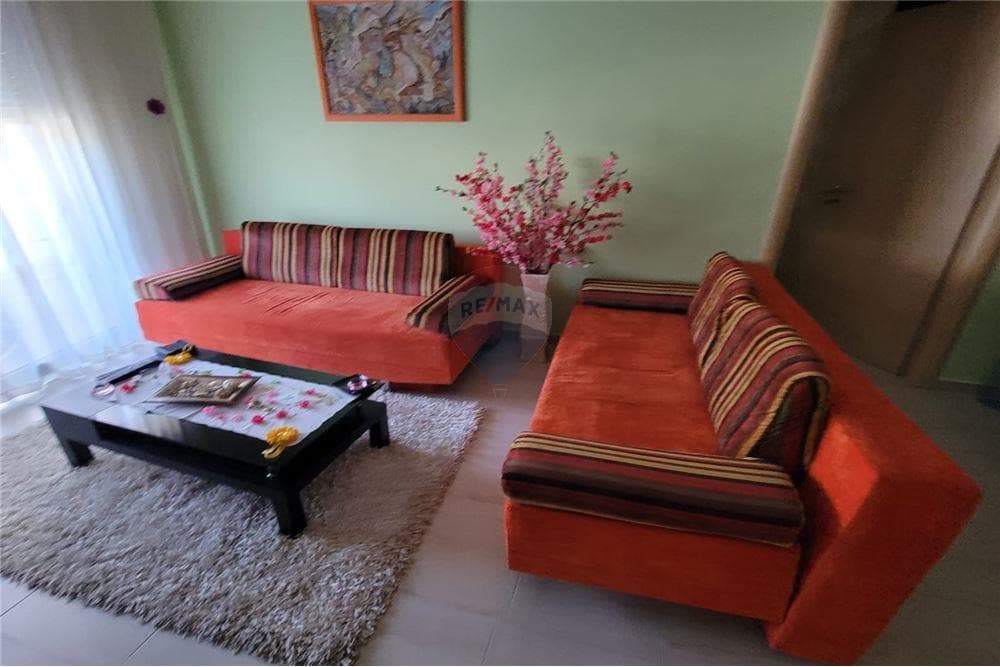 Apartament - Për Qira - Rruga Dhimitër Konomi, Vlorë