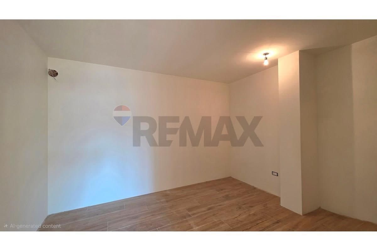 🏙️✨ PENTHOUSE PREMIUM PËR SHITJE – VLORË ✨🏡 2