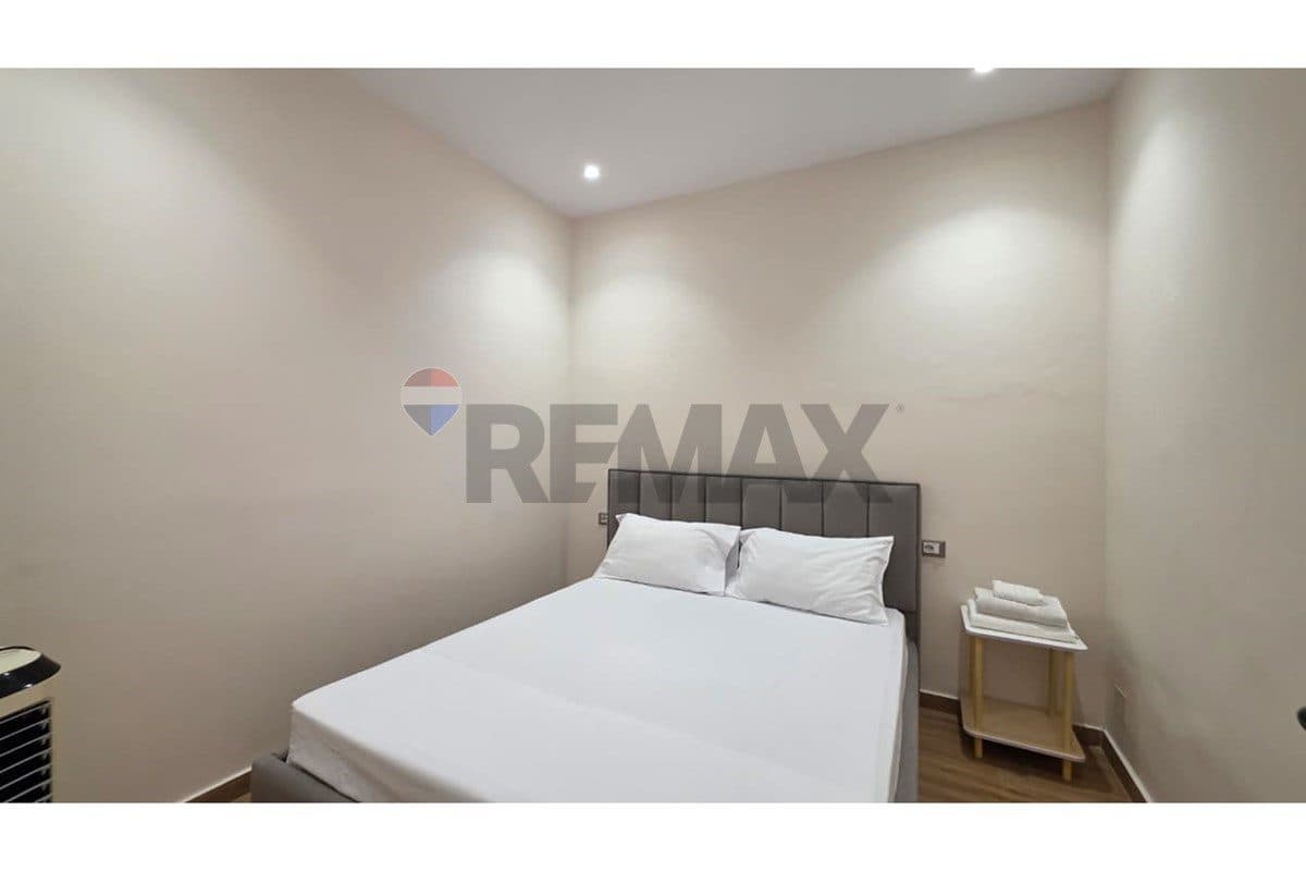 🌊 APARTAMENT 1+1 ME QIRA – LUNGOMARE, VLORË 4