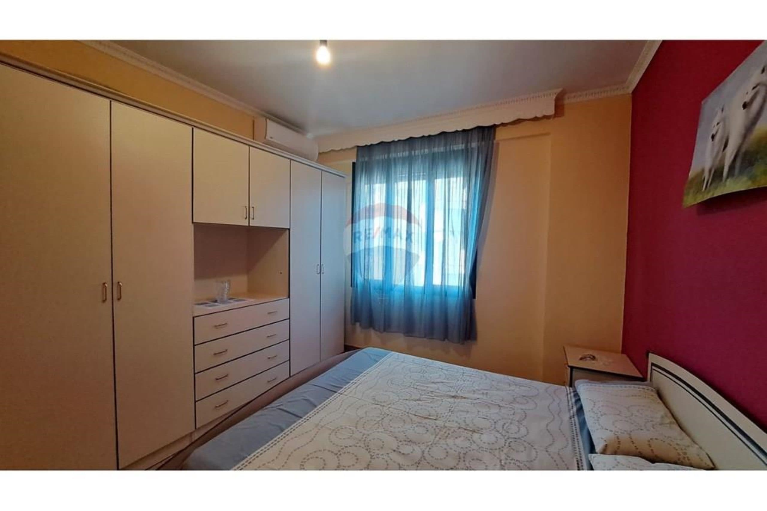 🏡 APARTAMENT 2+1 PËR QIRA – LUNGOMARE, VLORË 3