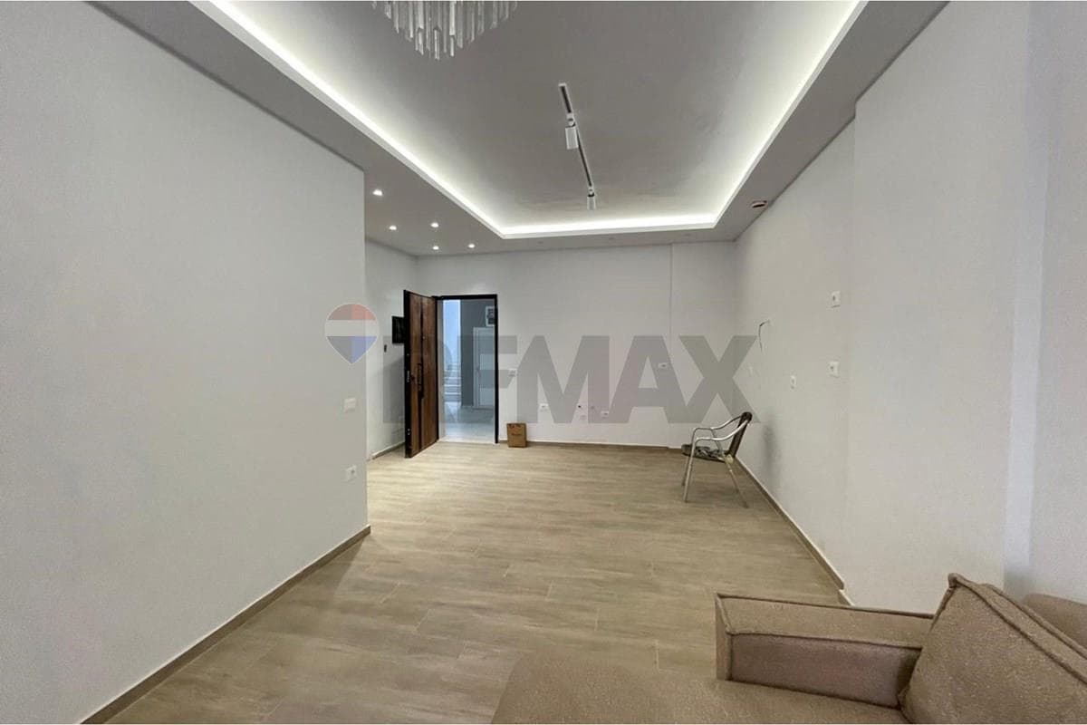 Apartament - Në Shitje - Rruga Lef Sallata, Vlorë 3