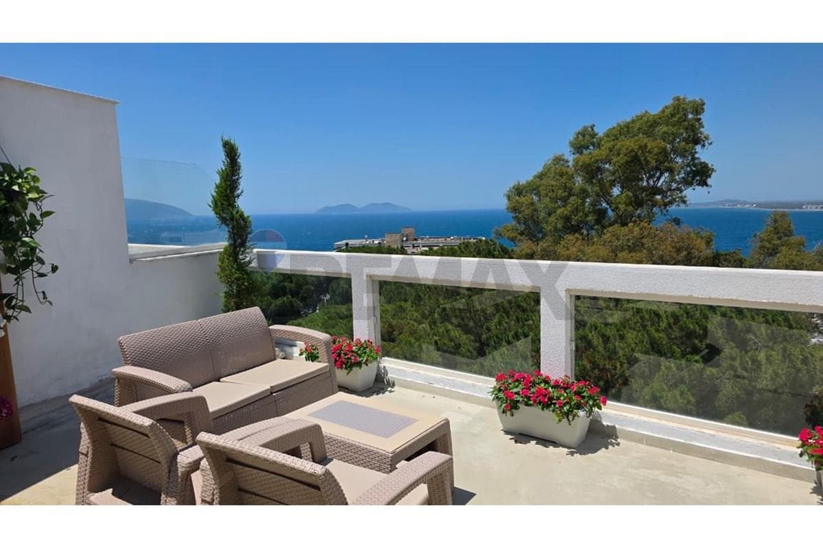 Penthouse - Në Shitje - Rruga Dhimitër Konomi, Vlorë
