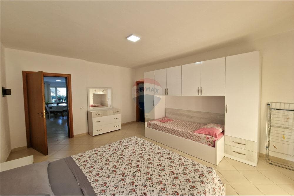 Apartament - Në Shitje - Vlorë, Vlorë