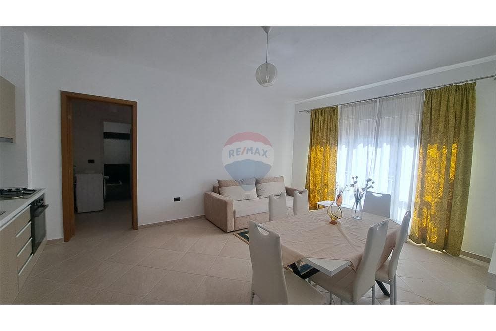 Apartament 1+1 ne Shitje,prane Marina Bay,Vlore 3
