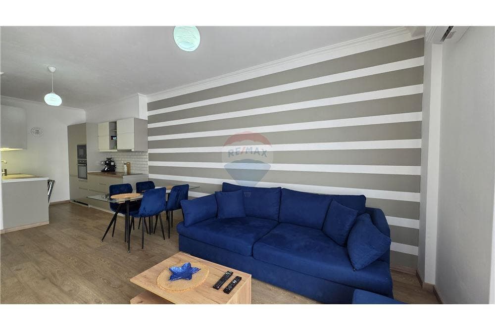 Apartament - Në Shitje - Rruga Aleksandër Moisiu, Vlorë 4