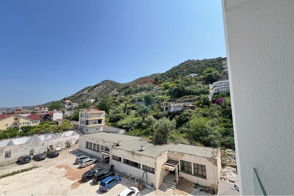 Apartament 1+1 ne shitje, mbas shkolles se Marines