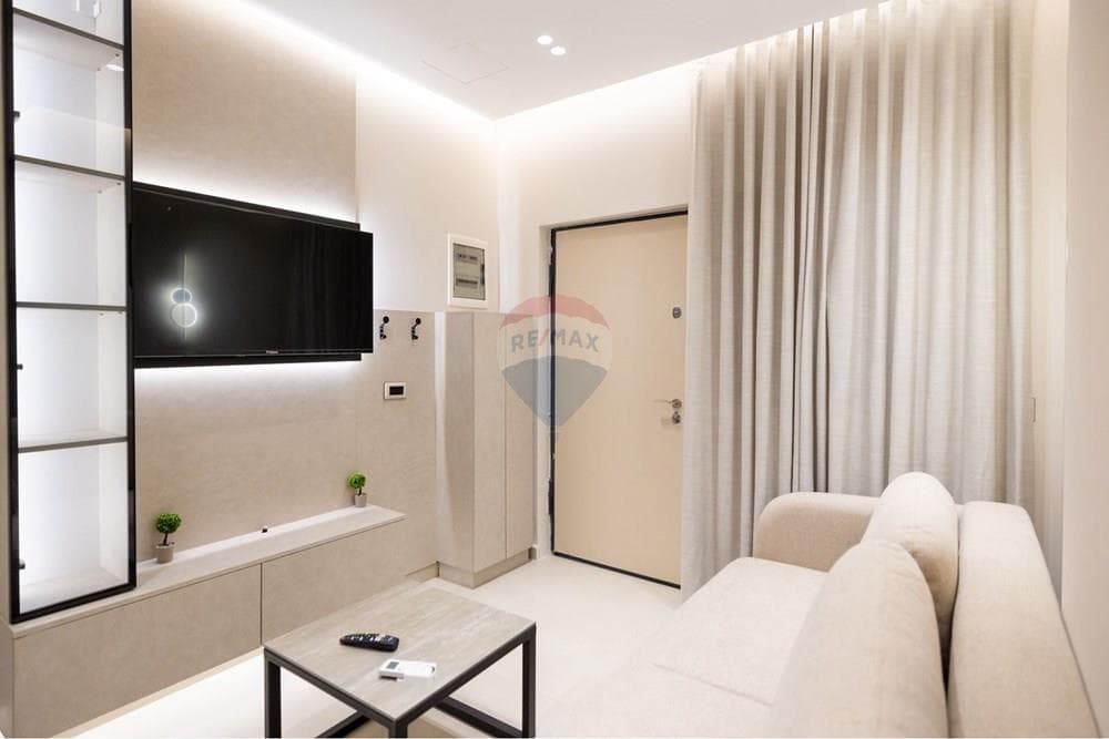 Apartament - Për Qira - Vlorë, Vlorë 2