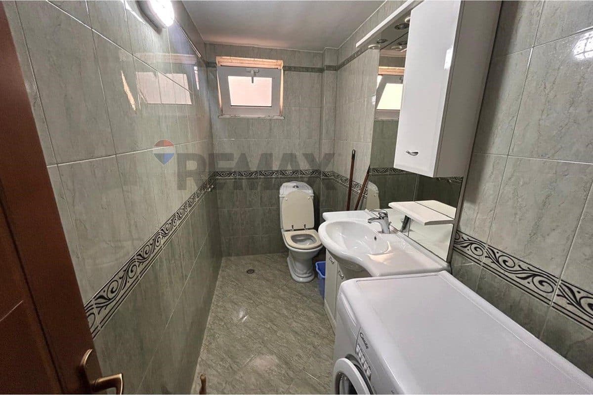 🏡 APARTAMENT 2+1+2 ME QIRA – Blv.Ismail Qemali, VLORË